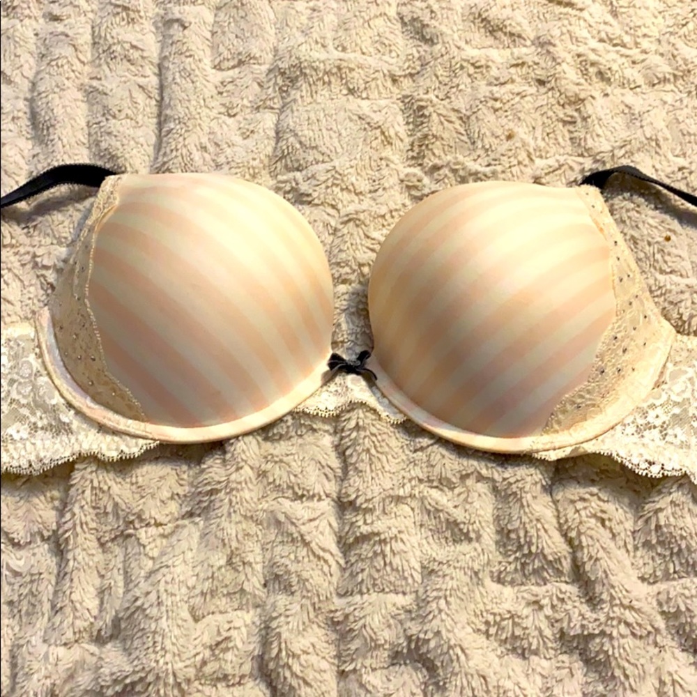 Victoria secret bra